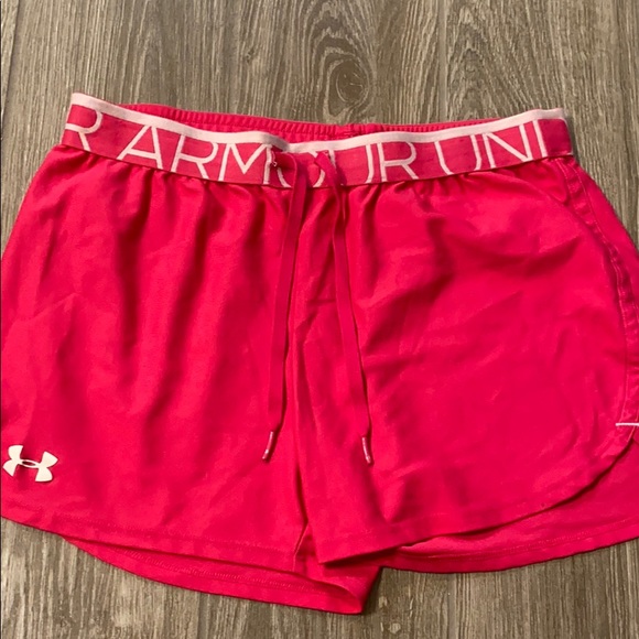 Fuchsia pink under armour shorts! - Picture 1 of 5